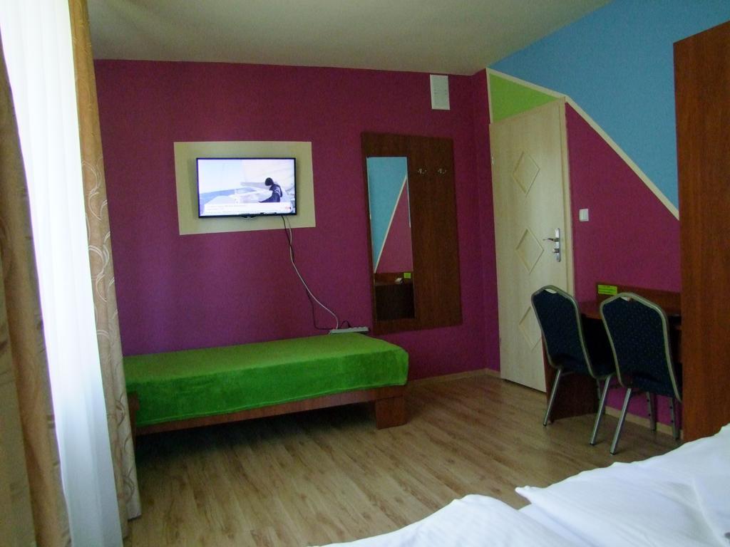 Warnenczyka 85A Bezplatny Parking, Faktura, Prywatna Lazienka, Klimatyzacja Rzeszów Habitación foto